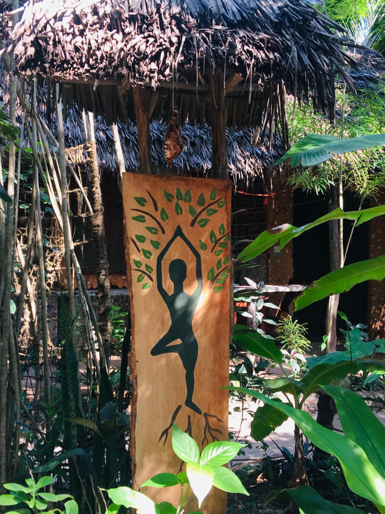 Hotel Casa Umoja Nungwi Esterno foto