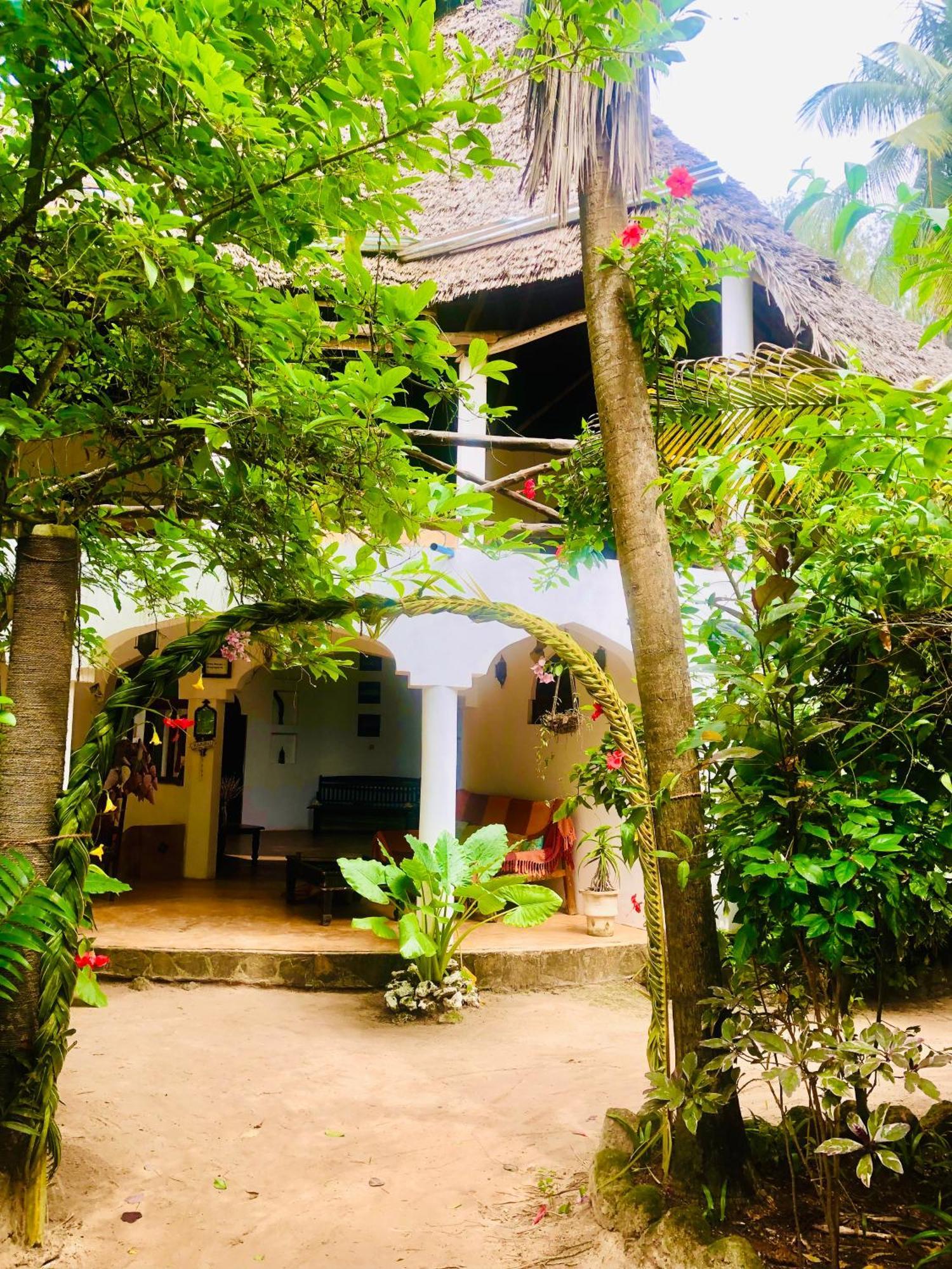 Hotel Casa Umoja Nungwi Esterno foto